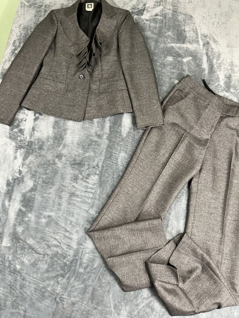 Anne Klein Gray Tweed Women's Trouser Suit - Jacket & Pants